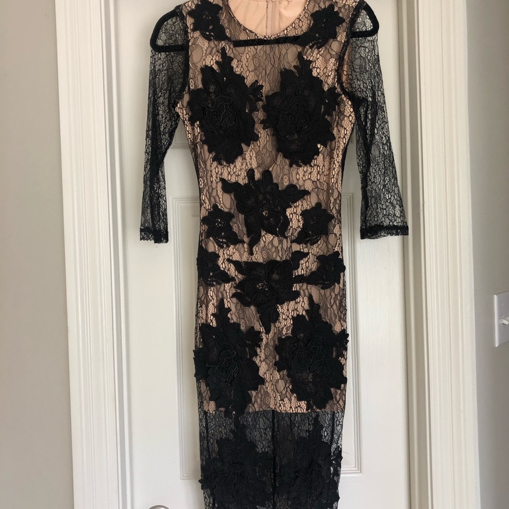 Dress only worn once for a few hours